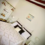 Casa Annapaola Luxury بيت ضيافة كيودجا